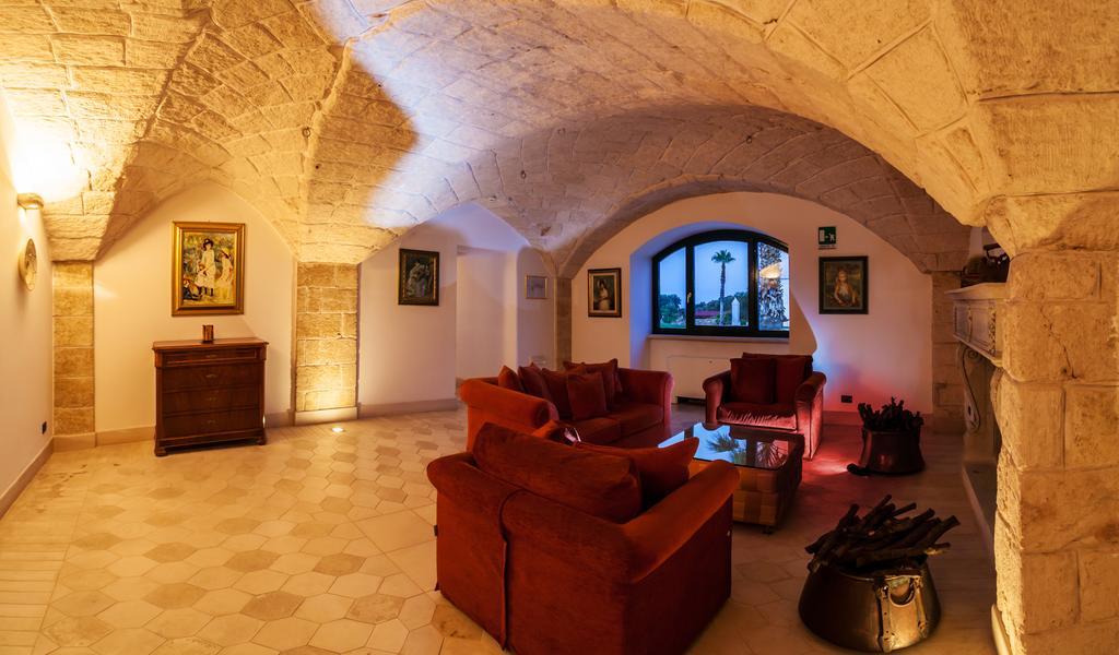 Hotel Masseria Relais Del Cardinale 5*