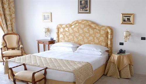 Masseria Relais Del Cardinale 5*