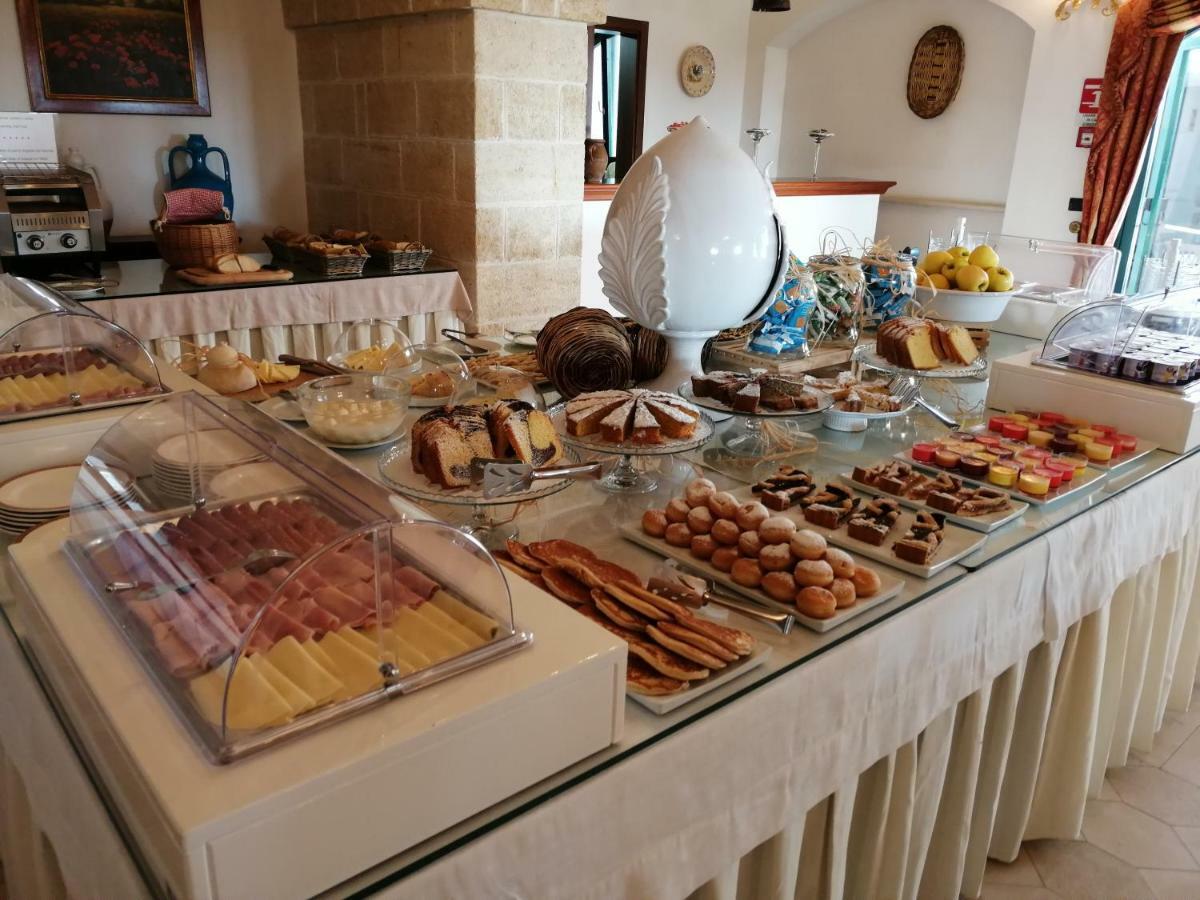 Hotel Masseria Relais Del Cardinale 5*